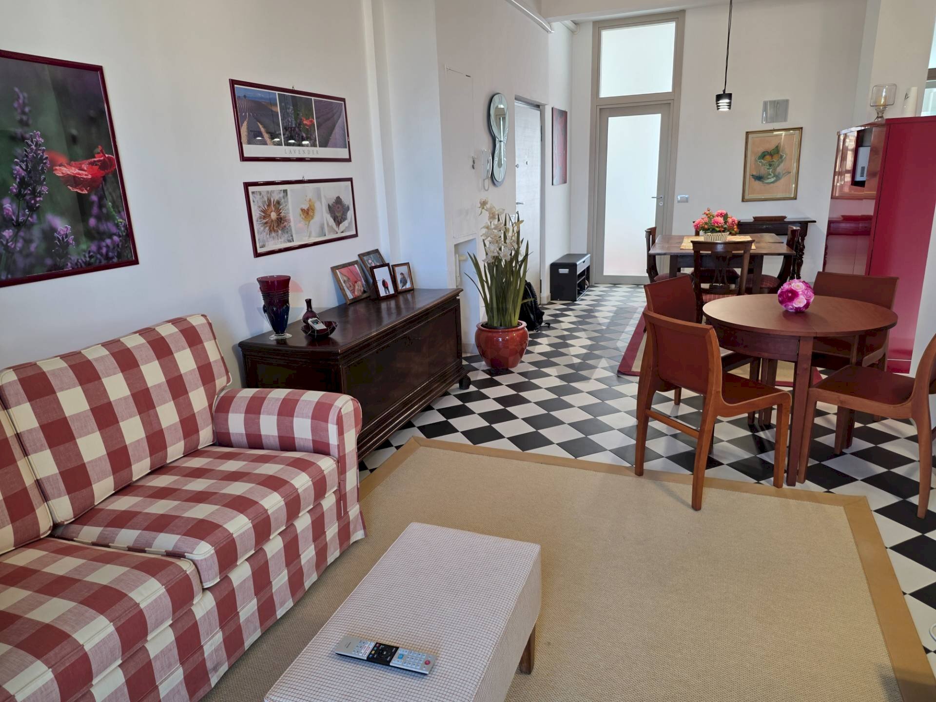 Sala da pranzo - Bilocale Piazza Sant'Agostino
 
4, Milano - foto 3