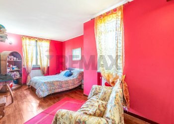 Camera / camera da letto - Villa Via Grazia Deledda
 
24, Casaletto Lodigiano - foto 17