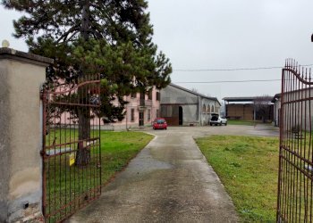 Casa all\'aperto - Casa indipendente Str P V Marone
 
40, Marcaria - foto 2