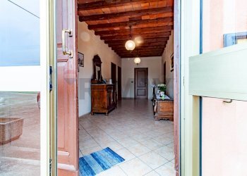 Hall / corridoio - Casa indipendente Str P V Marone
 
40, Marcaria - foto 5