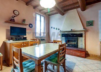 Sala da pranzo - Casa indipendente Str P V Marone
 
40, Marcaria - foto 8