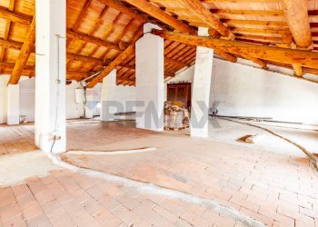 Parcheggio - Casa indipendente Str P V Marone
 
40, Marcaria - foto 29