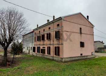 Edificio all\'aperto - Casa indipendente Str P V Marone
 
40, Marcaria - foto 32