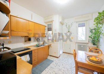 Cucina - Quadrilocale Via Nello Catellani
 
3, Guastalla - foto 3