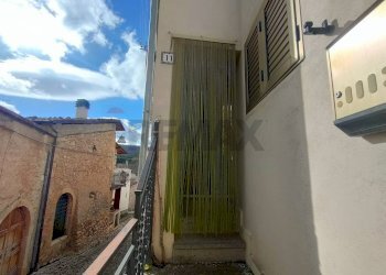 Balcone - Casa semi indipendente Via LAuretana
 
15, Prata d'Ansidonia - foto 3
