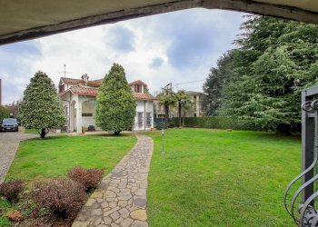 Giardino - Villa VIA DUE GIUGNO
 
6, Treviolo - photo 2