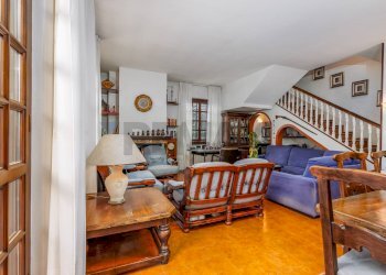 Sala da pranzo - Villa VIA DUE GIUGNO
 
6, Treviolo - photo 11