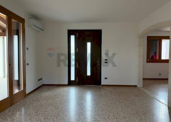 Stanza vuota - Terraced Villa Via Bugano
 
91, Longare - photo 3