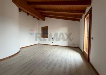 Stanza vuota - Terraced Villa Via Bugano
 
91, Longare - photo 14