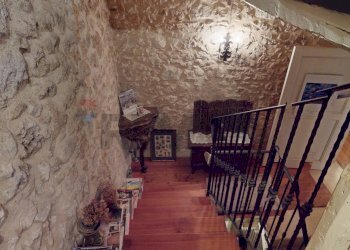 Scale - Rustico Via Santa Maria
 
2, Arcugnano - foto 35