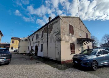 Casa all\'aperto - Casa semi indipendente Via Roma
33, Ostellato - foto 1