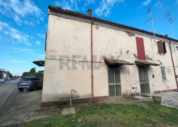 Casa all\'aperto - Casa semi indipendente Via Roma
33, Ostellato - foto 6