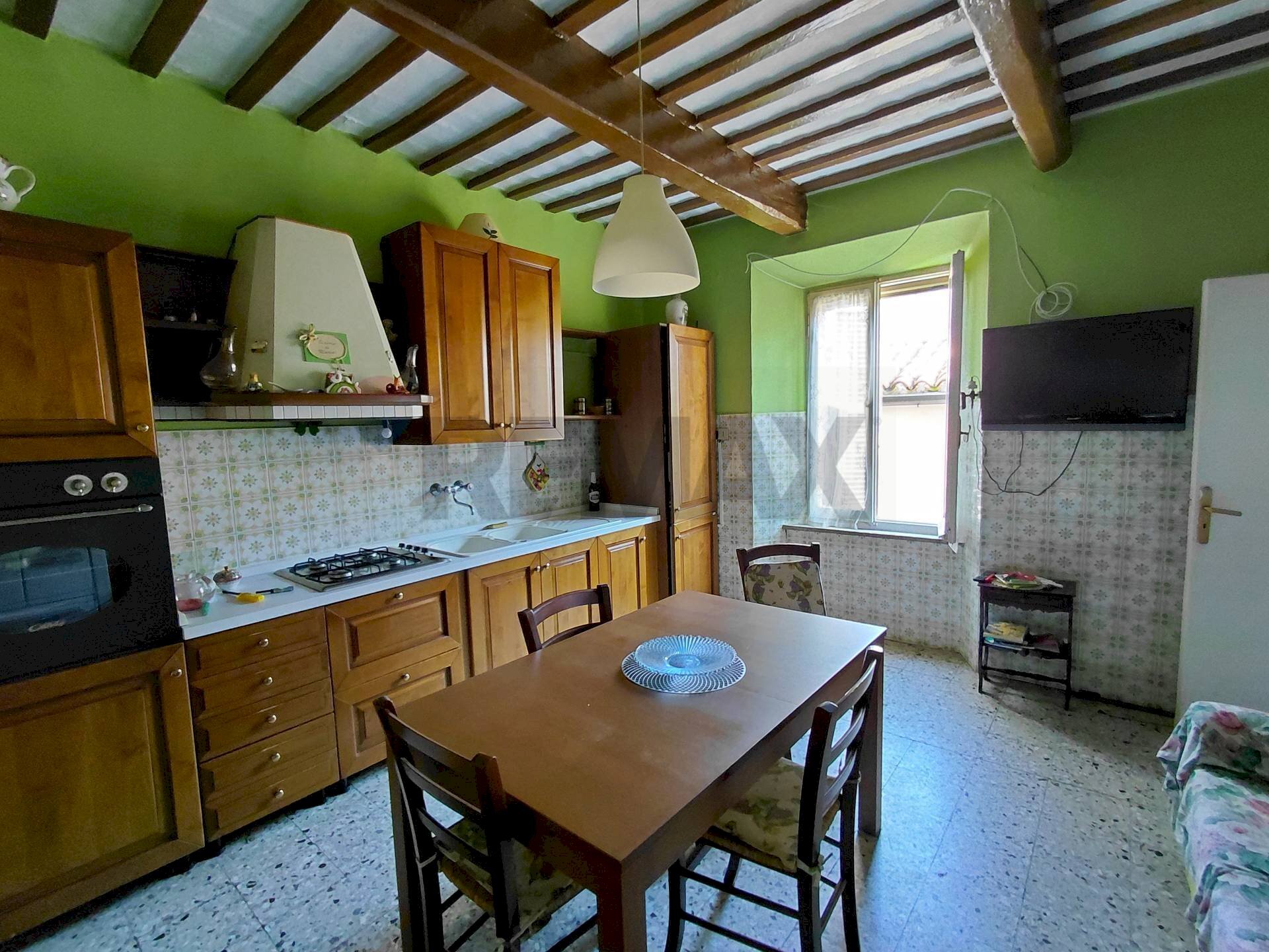Cucina - Semi-detached house Frazione Serradica
 
30, Fabriano - photo 1