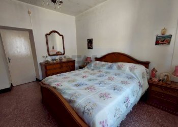 Camera / camera da letto - Casa semi indipendente Frazione Serradica
 
30, Fabriano - foto 9