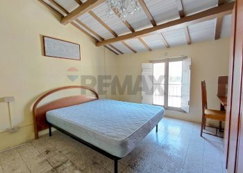 Camera / camera da letto - Casa semi indipendente Frazione Serradica
 
30, Fabriano - foto 14