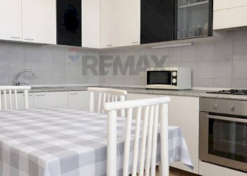 Cucina abitabile - Quadrilocale Via Monte San Gabriele
 
42, Novara - foto 1