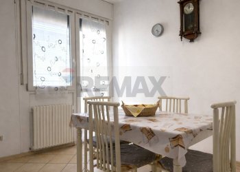 Cucina abitabile 2 - Quadrilocale Via Monte San Gabriele
 
42, Novara - foto 2