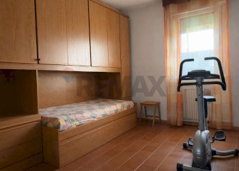 Camera / camera da letto - Quadrilocale Via Monte San Gabriele
 
42, Novara - foto 8