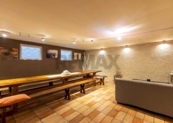 Sala da pranzo - Villa a Schiera Via Vittime Della Pertite
 
17, Piacenza - foto 8