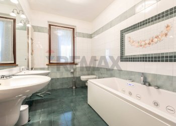 Bagno - Villa a Schiera Via Vittime Della Pertite
 
17, Piacenza - foto 21