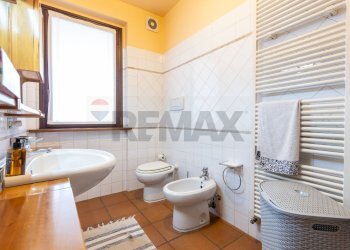 Bagno - Villa a Schiera Via Vittime Della Pertite
 
17, Piacenza - foto 22