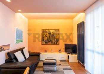 Soggiorno - Villa a Schiera Via Vittime Della Pertite
 
17, Piacenza - foto 32