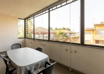 Sala da pranzo - Villa a Schiera Via Vittime Della Pertite
 
17, Piacenza - foto 35