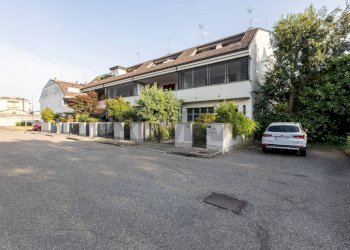 Edificio all\'aperto - Villa a Schiera Via Vittime Della Pertite
 
17, Piacenza - foto 59