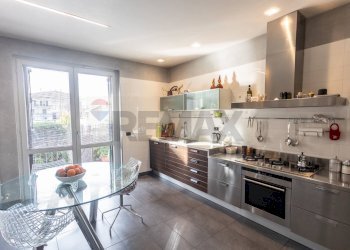 Cucina - Villa a Schiera Via Massimo D'Antona
9, Collecchio - foto 10