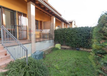 Giardino - Villa a Schiera Via Massimo D'Antona
9, Collecchio - foto 25