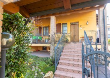 Casa all\'aperto - Villa a Schiera Via Massimo D'Antona
9, Collecchio - foto 30