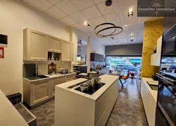 Foto 2 - Locale Commerciale Via Campania, Cagliari - foto 2