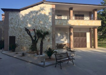 Casa all\'aperto - Casa semi indipendente Via Centimolo
 
snc, Pietravairano - foto 5