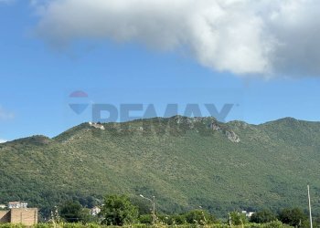 Vista delle montagne - Casa semi indipendente Via Centimolo
 
snc, Pietravairano - foto 35