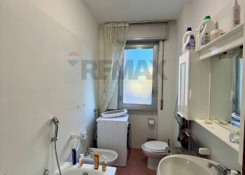 Bagno - Bilocale via gramsci
 
11, San Giuliano Milanese - foto 11