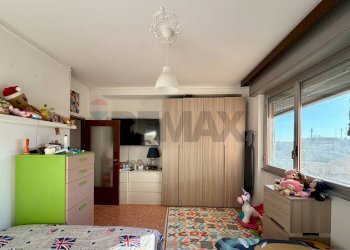 Camera / camera da letto - Bilocale via gramsci
 
11, San Giuliano Milanese - foto 21