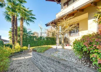 Casa all\'aperto - Casa semi indipendente Via Perego
 
33 D, Sumirago - foto 1