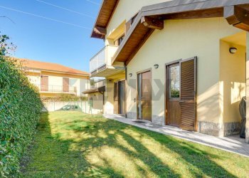 Casa all\'aperto - Casa semi indipendente Via Perego
 
33 D, Sumirago - foto 2