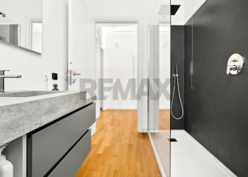 Hall / corridoio - Casa semi indipendente Via Perego
 
33 D, Sumirago - foto 16