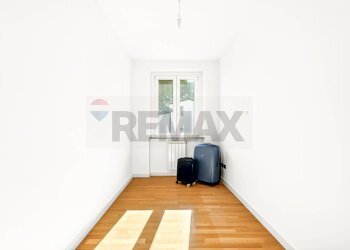 Stanza vuota - Casa semi indipendente Via Perego
 
33 D, Sumirago - foto 18