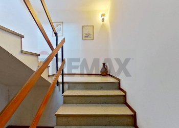 Scale - Casa indipendente VIA MONTELLO
 
21, Sesto Calende - foto 5