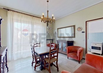 Sala da pranzo - Casa indipendente VIA MONTELLO
 
21, Sesto Calende - foto 8