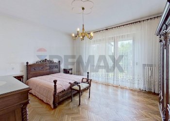 Camera / camera da letto - Casa indipendente VIA MONTELLO
 
21, Sesto Calende - foto 34