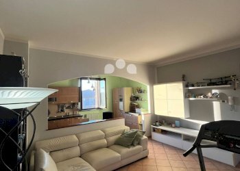 Foto 2 - Three-room apartment via San Giorgio
 
21, Chieve - photo 2