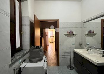 Foto 13 - Three-room apartment via San Giorgio
 
21, Chieve - photo 13