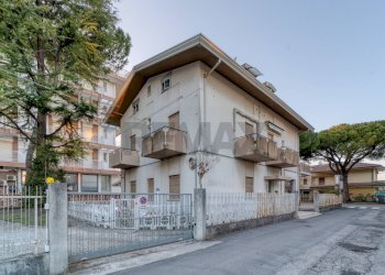 Edificio all\'aperto - Trilocale Via Elettra
 
9, Jesolo - foto 20