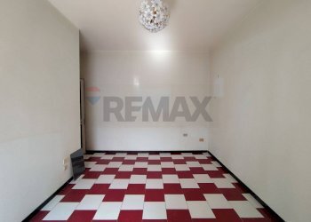 Stanza vuota - Trilocale Via Guantai Ad Orsolone, Napoli - foto 6