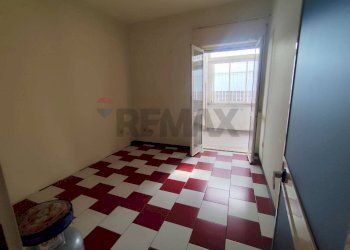 Stanza vuota - Trilocale Via Guantai Ad Orsolone, Napoli - foto 9