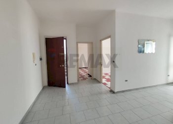 Stanza vuota - Trilocale Via Guantai Ad Orsolone, Napoli - foto 3