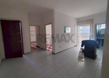 Soggiorno - Trilocale Via Guantai Ad Orsolone, Napoli - foto 16